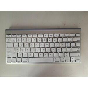 Apple‎ Magic Keyboard A1314 Aluminum Wireless Bluetooth Keyboard
